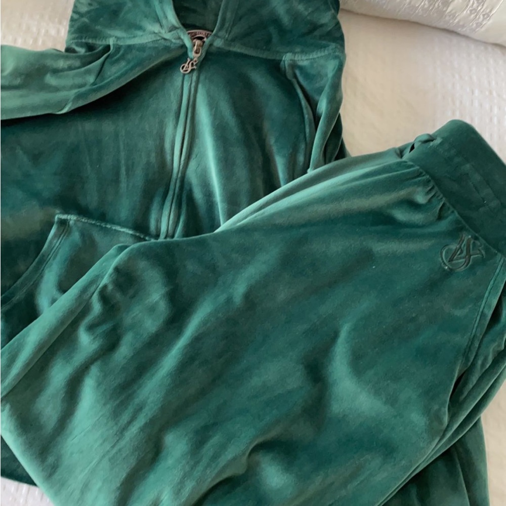 Track suit